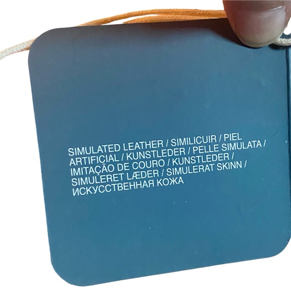 🔥Loungefly Disney Raya and the Last Dragon Tuk Tuk Zip-Around Wallet🔥 NWT - Picture 12 of 13